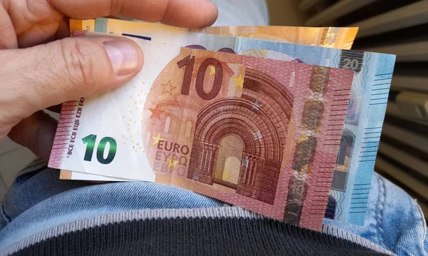 Online Kreditantrag starten